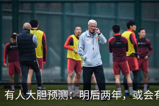 有人大胆预测：明后两年，或会有更多家庭，把老人送进养老院